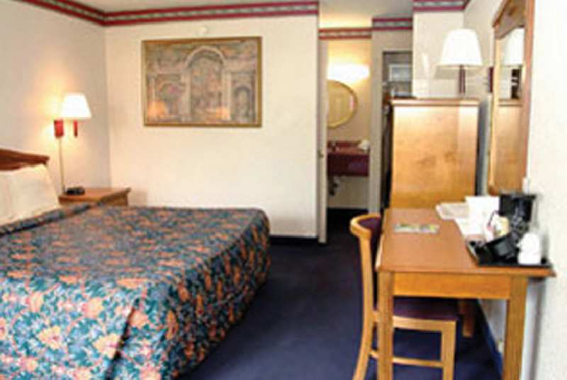 hollywood hotel
