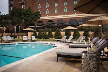 Renaissance Waterford Oklahoma City Hotel,Near Penn Square Mall,4 star