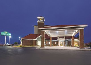 La Quinta Inn & Suites Oklahoma City North West Expressway,Oklahoma City>>Oklahoma,3 star