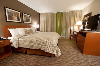 Embassy Suites By Hilton Oklahoma City Will Rogers Airport,Oklahoma City>>Oklahoma,4 star
