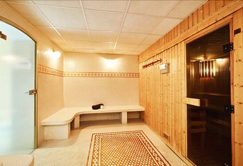 hotel cosmos and spa