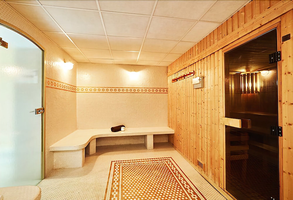 hotel cosmos and spa