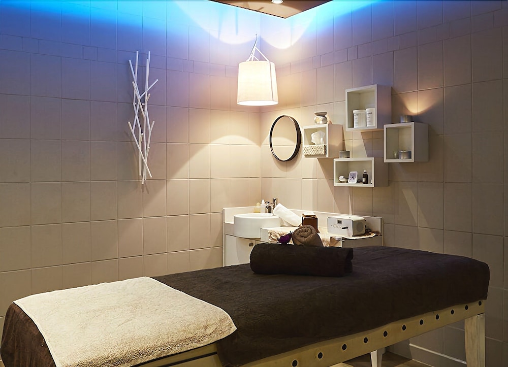 hotel cosmos and spa