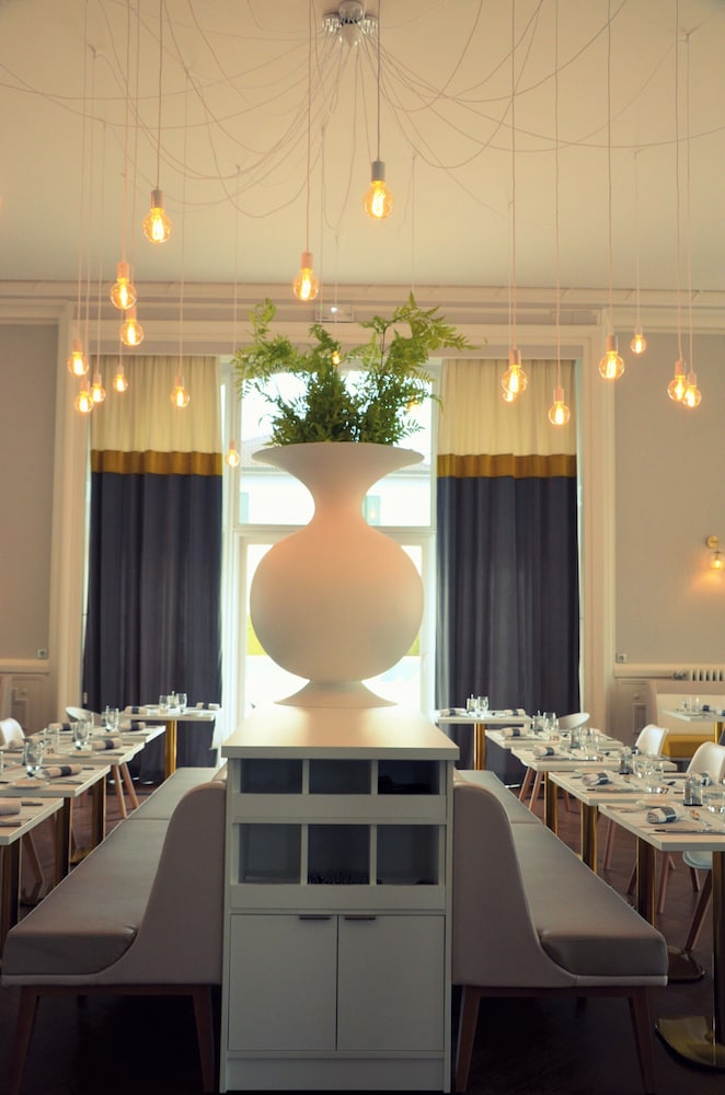 hotel cosmos and spa