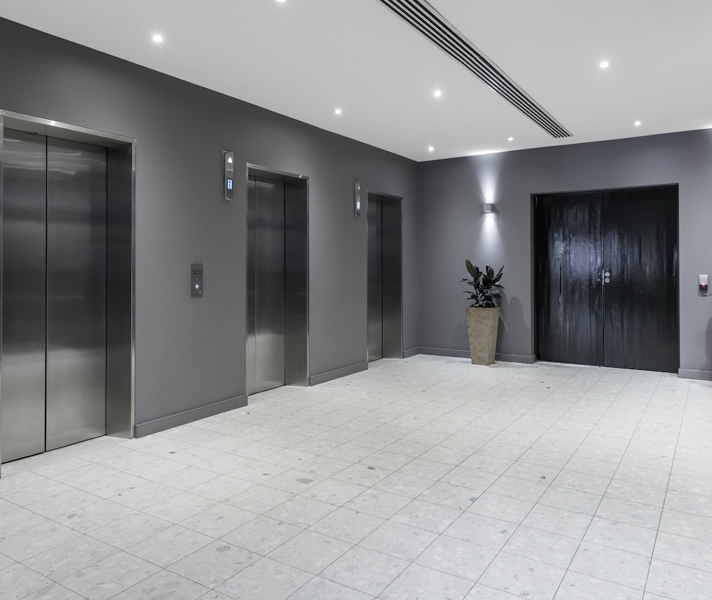 oaks sydney goldsbrough suites