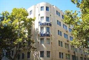 Devere Hotel,Kings Cross>>Elizabeth Bay,4 star