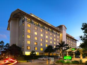 Crowne Plaza Sydney Macquarie Park By Ihg,North Ryde>>Macquarie Park,4 star