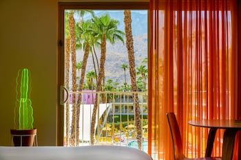 the saguaro palm springs