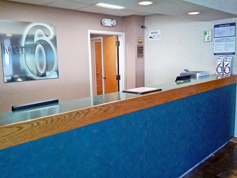 americas best value inn moline