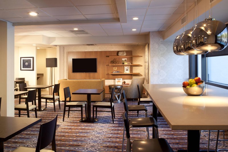 courtyard by marriott austin university area