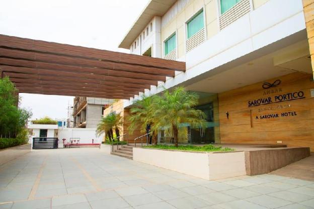 ambar sarovar portico