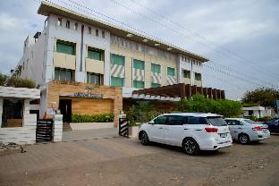 ambar sarovar portico