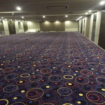 ambar sarovar portico