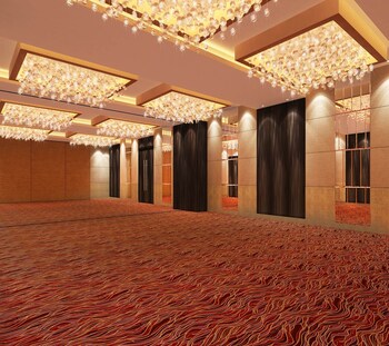 ambar sarovar portico