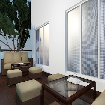 ambar sarovar portico