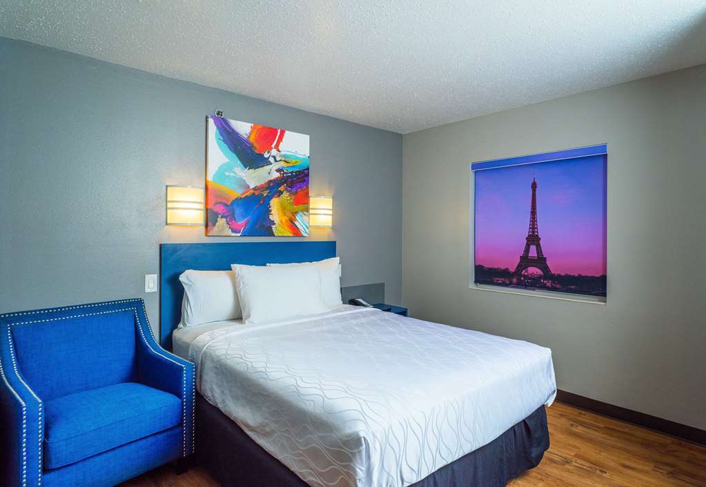 studio z ascend hotel collection