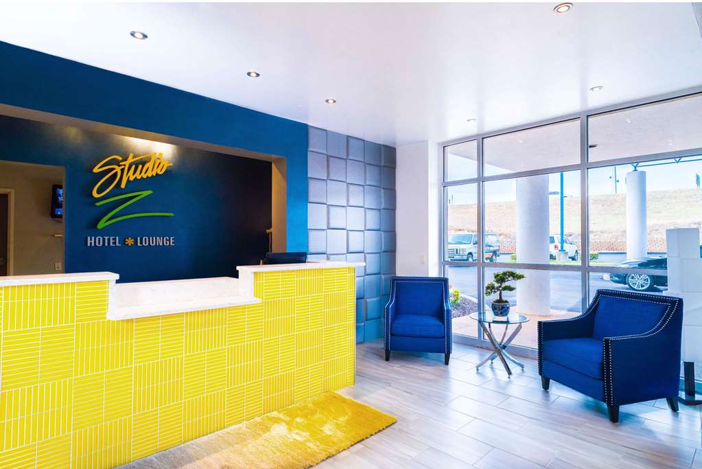 studio z ascend hotel collection