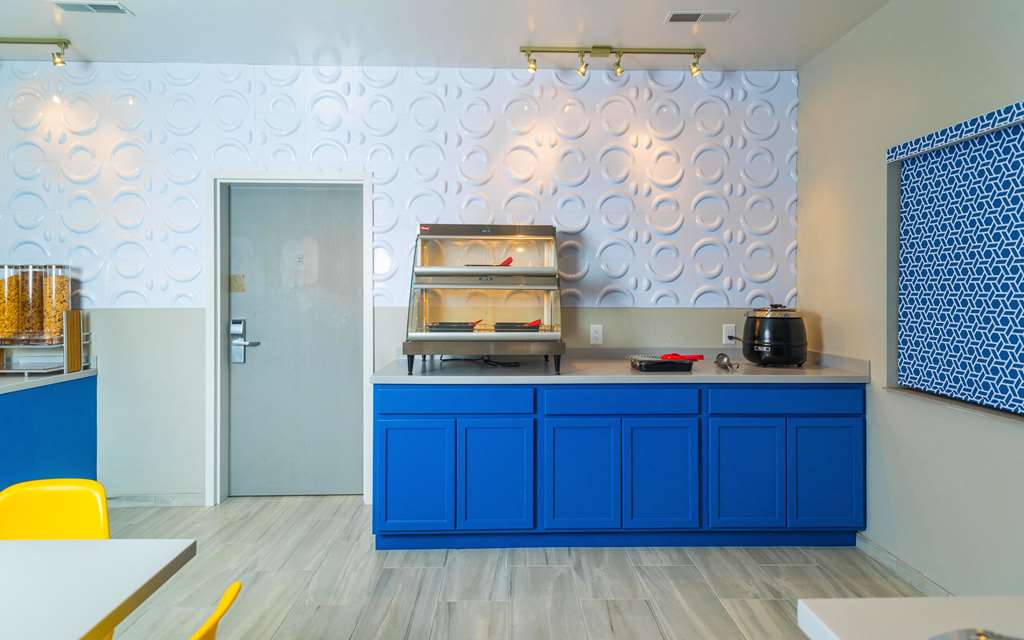 studio z ascend hotel collection