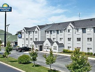 Days Inn & Suites By Wyndham Lafayette In,Lafayette>>Fairfield Township,2 star