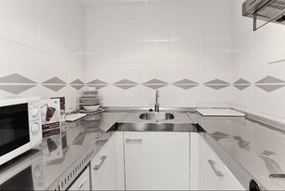 Aparthotel Atenea,Joan Guell 207-211,4 star
