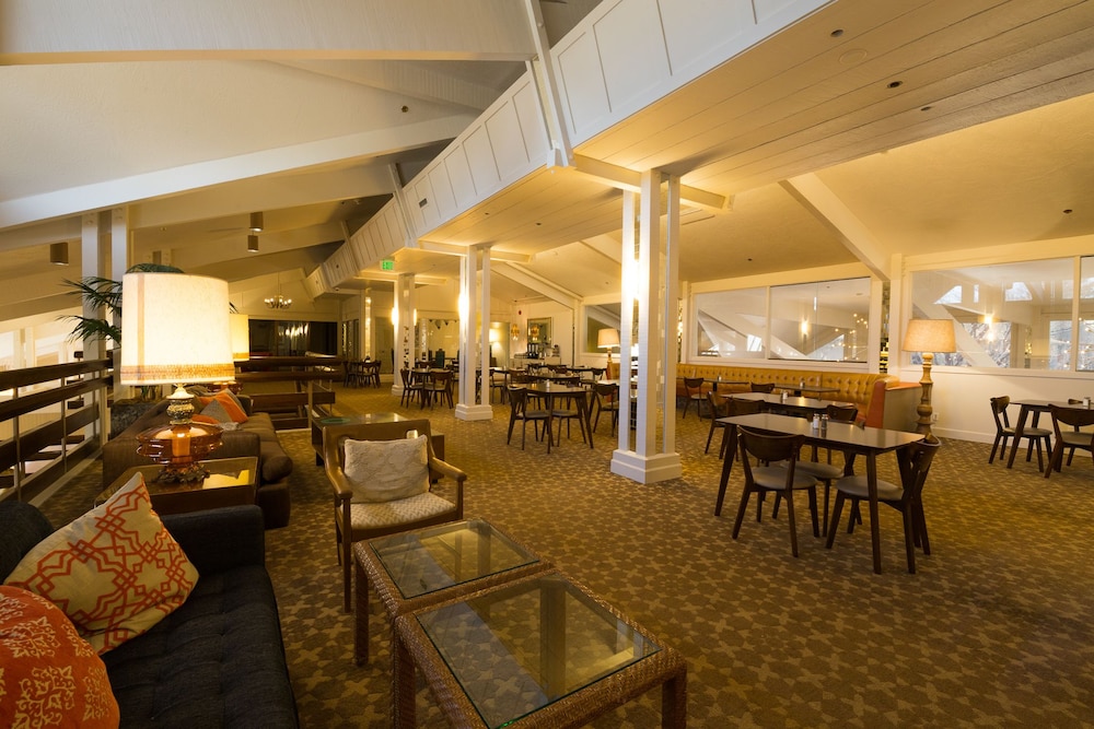 ashland hills hotel and suites