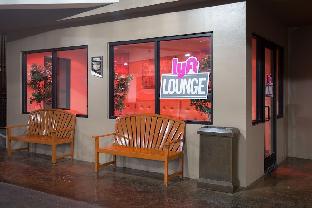 Silverton Casino Lodge - Newly Renovated,Downtown Las Vegas>>Clark County,4 star