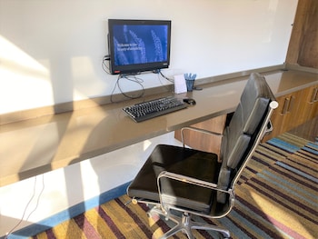 fairfield inn las vegas convention center