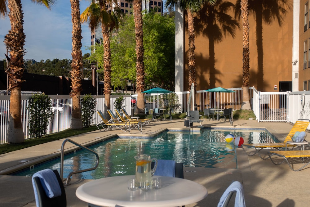 fairfield inn las vegas convention center