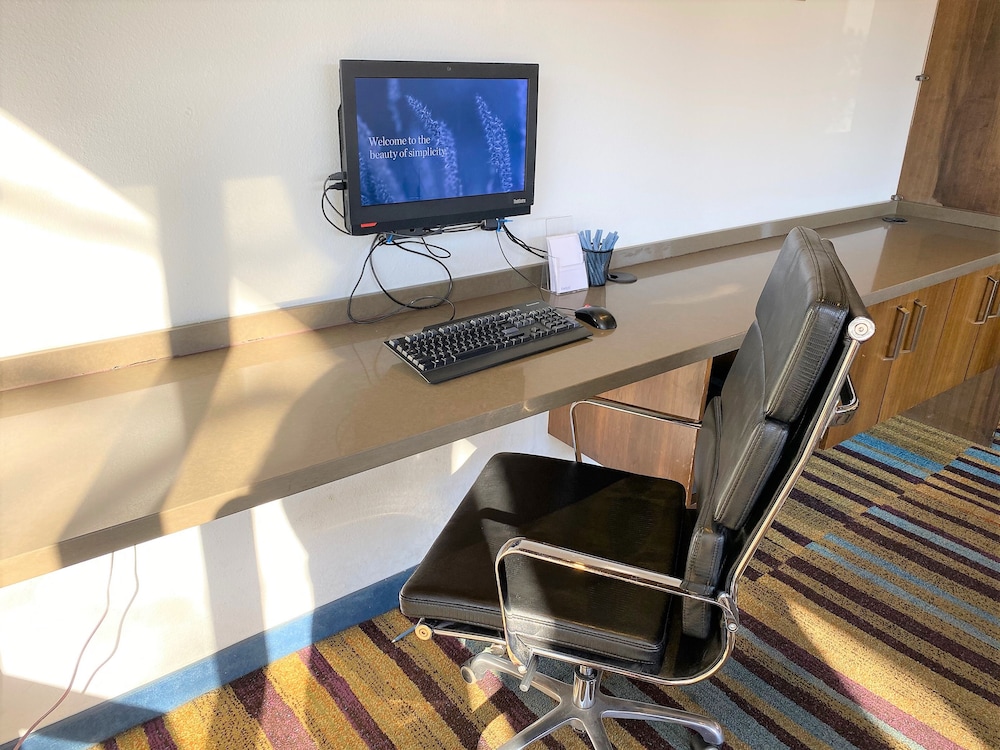 fairfield inn las vegas convention center