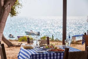 grecian bay hotel