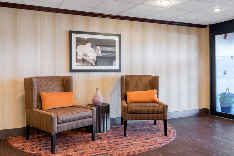 hampton inn parkersburg mineral wells