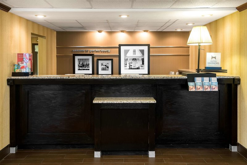 hampton inn parkersburg mineral wells