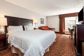 hampton inn parkersburg mineral wells