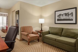 Country Inn & Suites By Radisson, Bloomington-Normal Airport, Il,Illinois>>Bloomington,3 star
