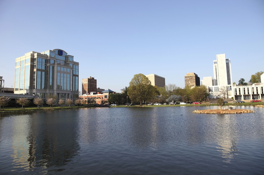 courtyard by marriott huntsville university drive
