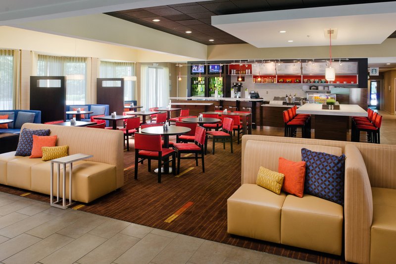 courtyard by marriott huntsville university drive