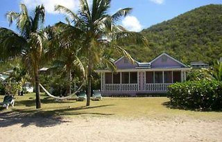 Oualie Beach Resort,Charlestown>>Basseterre,3 star