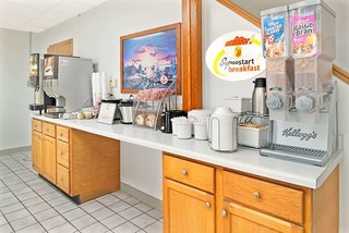 super 8 walnut