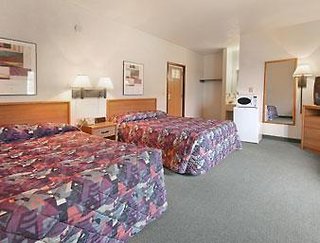 super 8 walnut