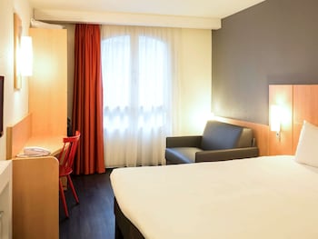 ibis paris gare de lyon ledru rollin 12eme