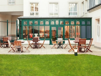 ibis paris gare de lyon ledru rollin 12eme