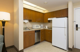 Staysky Suites - I Drive Orlando,7601 Canada Ave,3 star