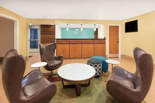 baymont by wyndham savannah midtown