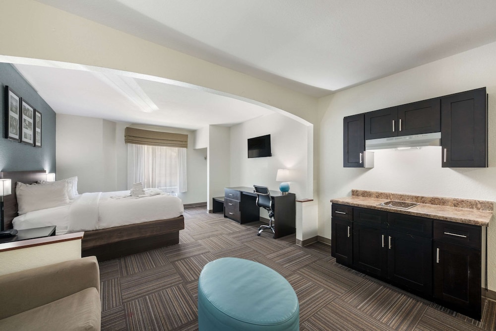 sleep inn and suites chesapeake portsmouth