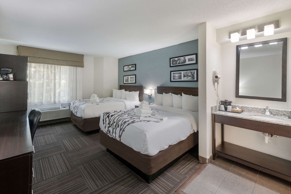 sleep inn and suites chesapeake portsmouth