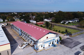 Economy Lodge Texas City Refinery