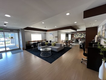 country inn and suites by radisson lsu medical corridor