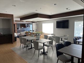 country inn and suites by radisson lsu medical corridor