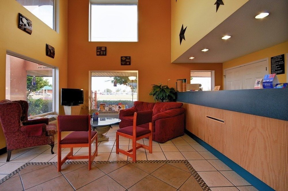 motel 6 pensacola fl nas