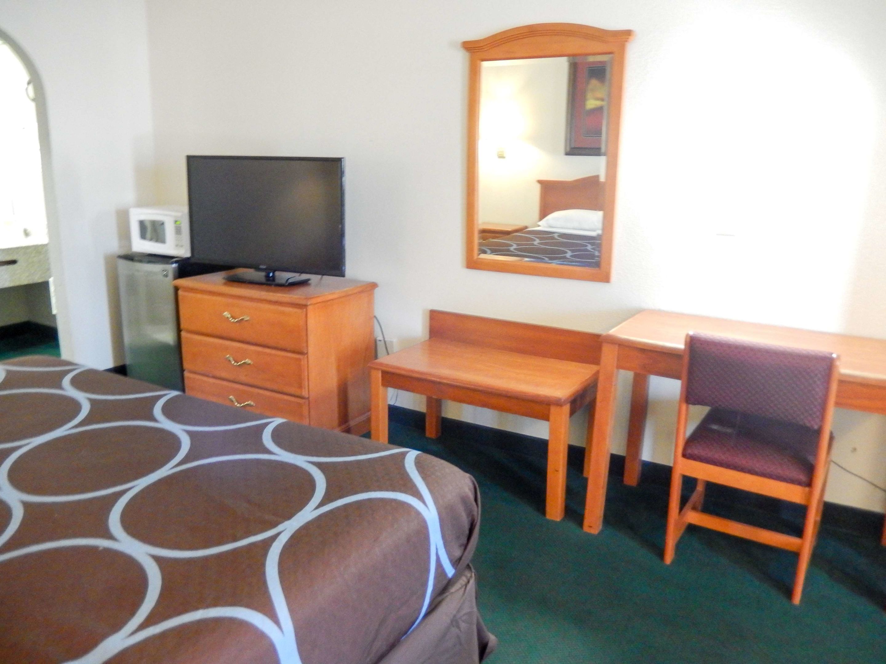 motel 6 pensacola fl nas